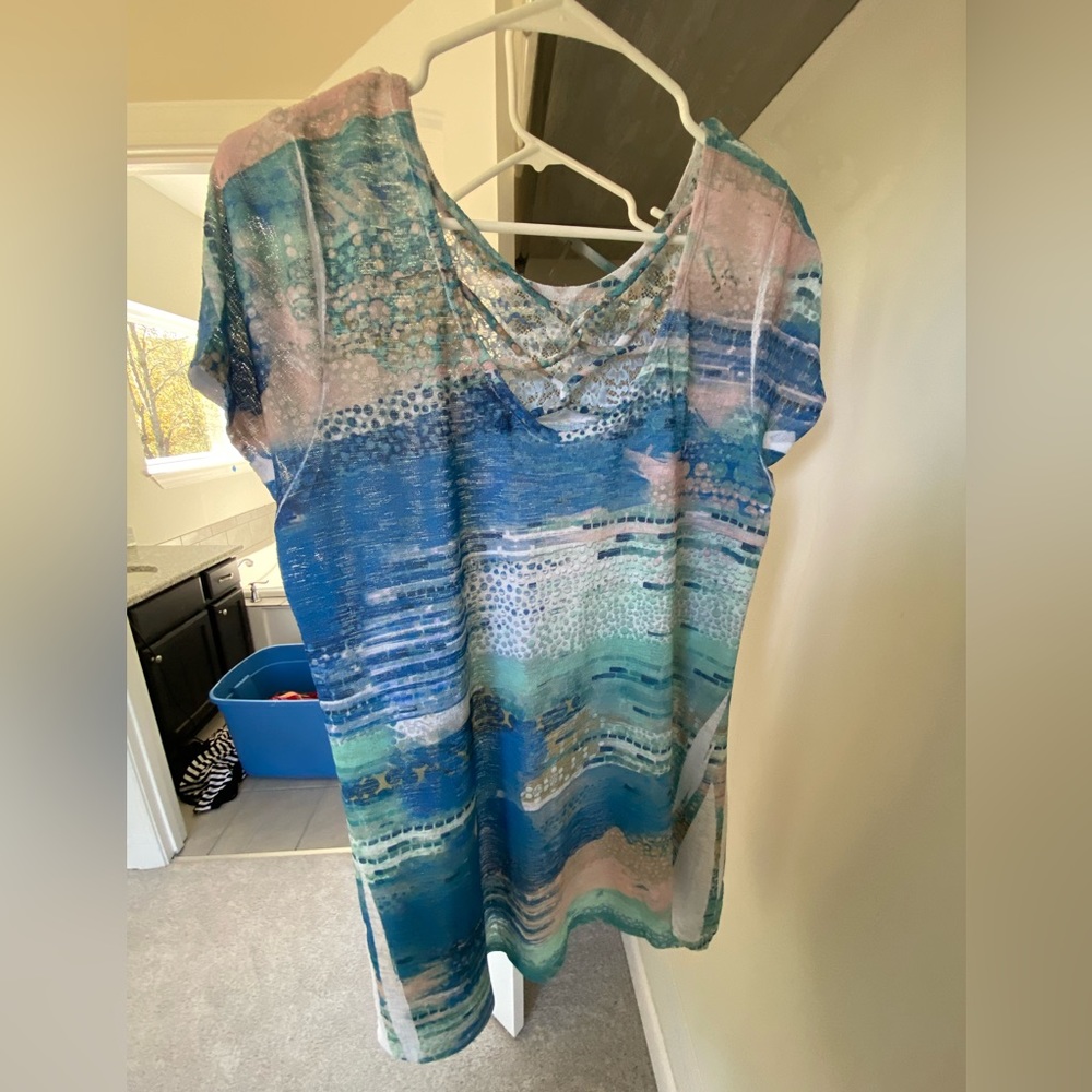 Shirt sleeve shirt can wear with leggins
